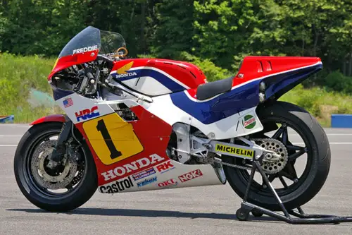 1984-nv0a-17