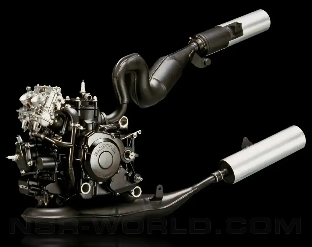 NS250R MC11E 90° V2